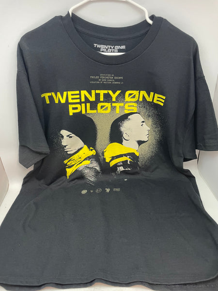 Twenty One Pilots Officially Licensed T-Shirt Size L Like New!
